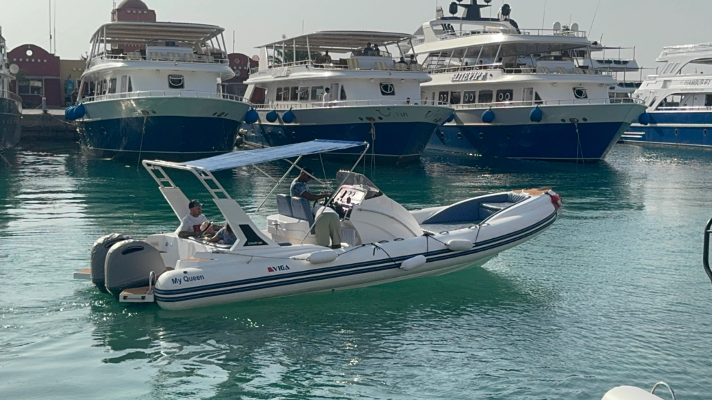 Enjoy a private 4-hour speed boat trip in Hurghada with snorkeling, clear Red Sea water, soft drinks, fresh fruit, and a flexible private experience.